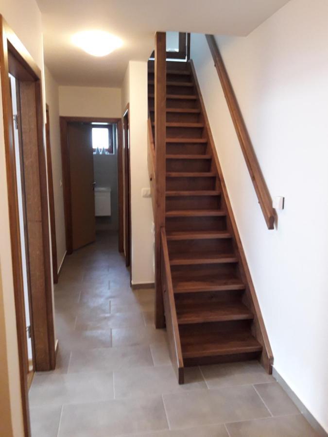 Simnovi Apartmaji - Surrounded By Nature 캄니크 외부 사진